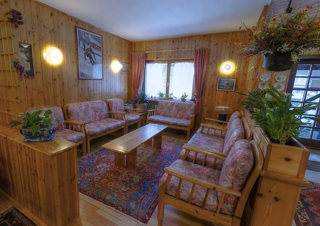 Albergo K2 Madesimo Hotel
