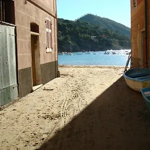 la-casa-dei-paggi.hotelitalianriviera.com/